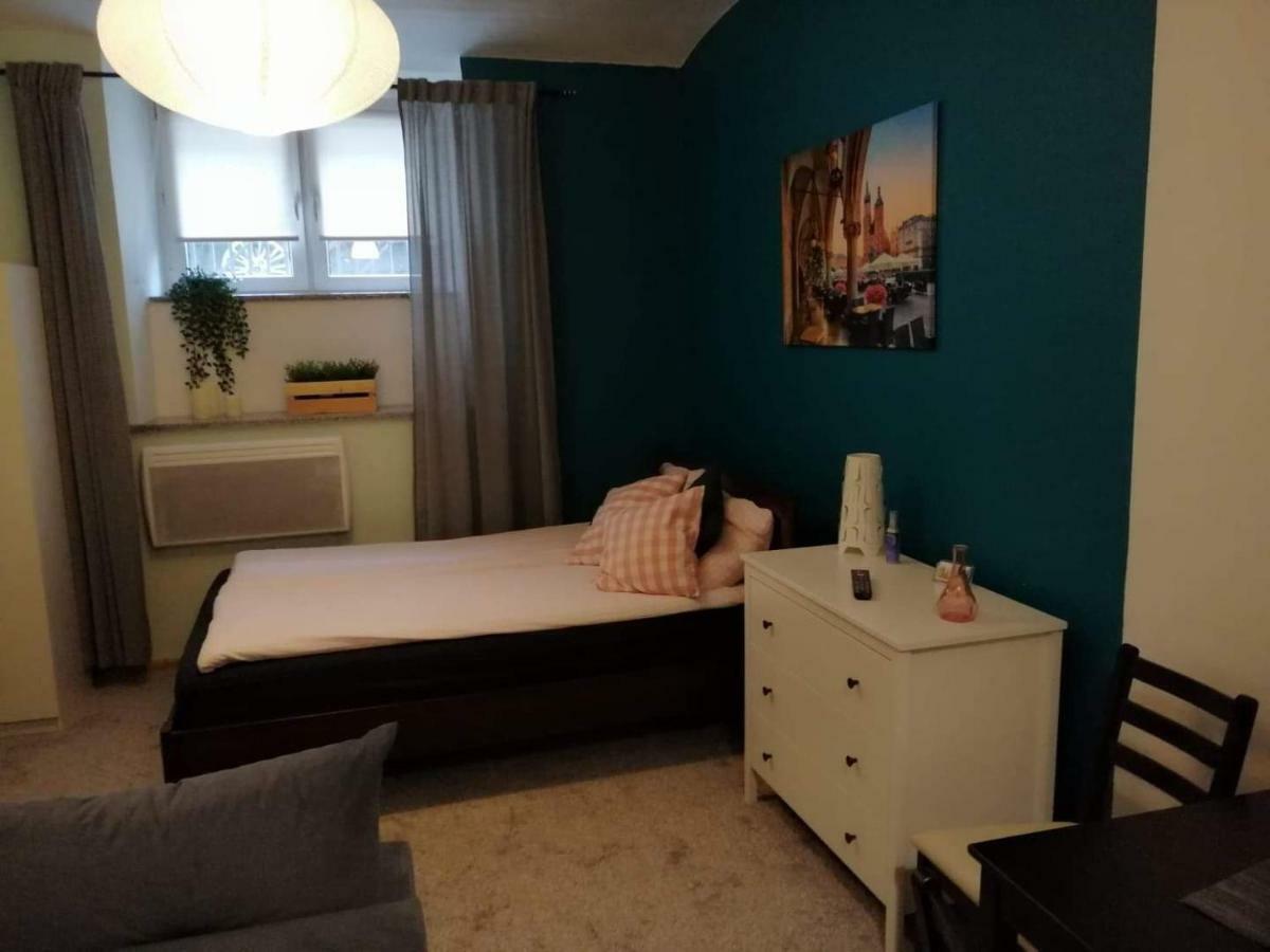 Klimatyczny Apartament Apartment Krakow Bagian luar foto